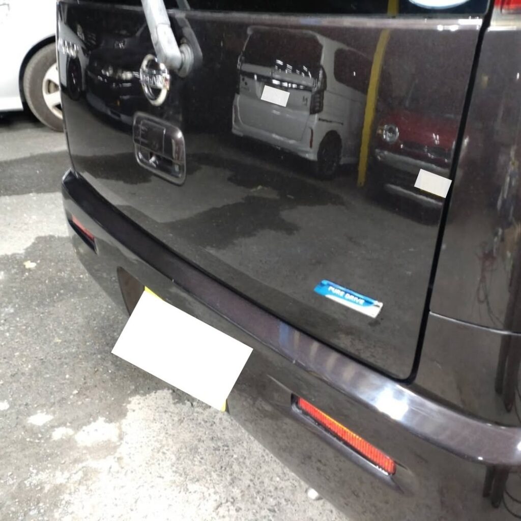 愛車に白い線傷が！線傷ができる原因と修理代の目安 | Moonshot